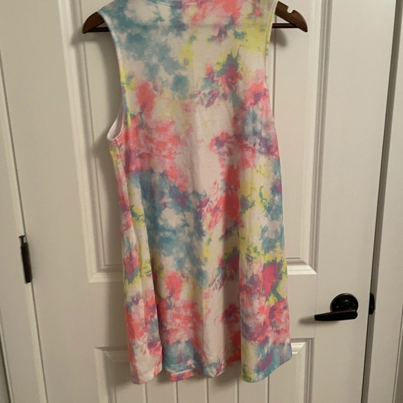 Sleeveless top size extra large - Picture 3 of 4